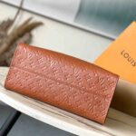 LV Onthego MM - Image 5