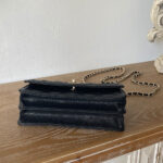 CHANEL Clutch With Chain(high-end grade) - Image 5