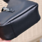 YSL le 5 à 7 supple small in grained leather(HIGH-END GRADE) - Image 5