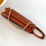 LV Pochette Liv - Image 5