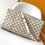 LV Speedy Bandoulière 35 - Image 5