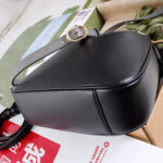 Gucci Diana small shoulder bag - Image 5