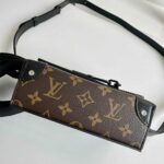 LV Steamer Wearable Wallet - Image 5