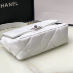 CHANEL 19 Handbag - Image 5