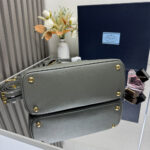 Prada Galleria medium Saffiano leather bag(HIGH-END GRADE) - Image 5