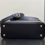 LV Capucines MM Souple(HIGH-END GRADE) - Image 5