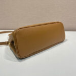 Medium Prada Galleria leather bag(HIGH-END GRADE) - Image 5