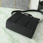 Dior Large East-West Tote Bag - Image 5