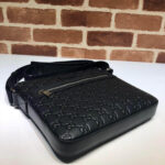 Gucci Signature Messenger - Image 5