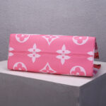 LV Escale OnTheGo GM Tote Bag - Image 5