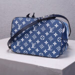 LV Escale NeoNoe MM Bag - Image 5