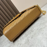 YSL envelope medium in grained leather - Image 5