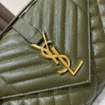YSL envelope medium in grained leather - Image 5