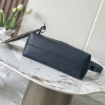 LV Low Key Messenger - Image 5