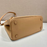 Large Prada New Galleria leather bag(HIGH-END GRADE) - Image 5