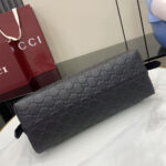 GG Emblem medium shoulder bag - Image 5