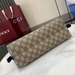 GG Emblem medium shoulder bag - Image 5