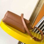 YSL Mini Toy SHOPPING SAINT LAURENT in box leather - Image 5