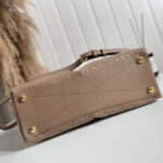 LV TOTE MM HANDBAG - Image 5