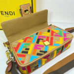 Fendi Baguette - Image 5