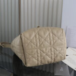 Medium Dior Toujours Vertical Tote Bag(high-end grade) - Image 5