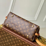 LV CarryAll PM - Image 5