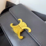 CELINE TRIOMPHE SHOULDER BAG - Image 5