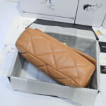 CHANEL 19 MAXI HANDBAG - Image 5