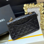 CHANEL MINI FLAP BAG - Image 5
