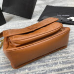 SAINT LAURENT NIKI MEDIUM IN CRINKLED VINTAGE LEATHER - Image 5