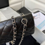 SMALL CLASSIC HANDBAG - Image 6