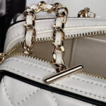 CHANEL Clutch with Chain(HIGH-END GRADE) - Image 6