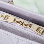 LV OnTheGo East West(HIGH-END) - Image 6