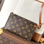 LV Low Key Hobo PM(HIGH-END) - Image 6
