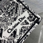 LARGE DIOR BOOK TOTE - Image 6