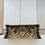 LARGE DIOR BOOK TOTE - Image 6