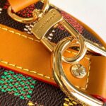 LV Keepall Bandoulière 25 - Image 6