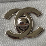 CHANEL CLASSIC FLAP HANDBAG(High-End Grade) - Image 6