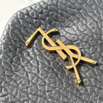 YSL Calypso large in grained lambskin - Image 6