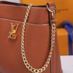 LV Lock and Walk - Image 6