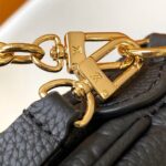 LV Pochette Liv - Image 6