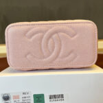 CHANEL Small Vanity Case(high-end grade) - Image 6