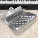 CHANEL Classic Flap Medium(High-end Grade) - Image 6