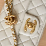 CHANEL Mini Flap Bag(HIGH-END GRADE) - Image 6