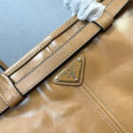 Prada Large leather handbag(high-end grade) - Image 6