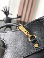 CHANEL 31 Mini Shopping Bag(High-end grade) - Image 6