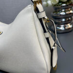 Prada Aimee medium leather shoulder bag - Image 6