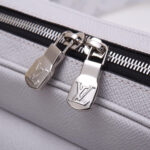 LV Outdoor Messenger - Image 6