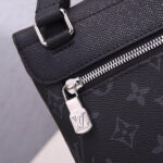 LV Outdoor Flap Messenger - Image 6