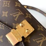 LV Pochette Métis East West - Image 6